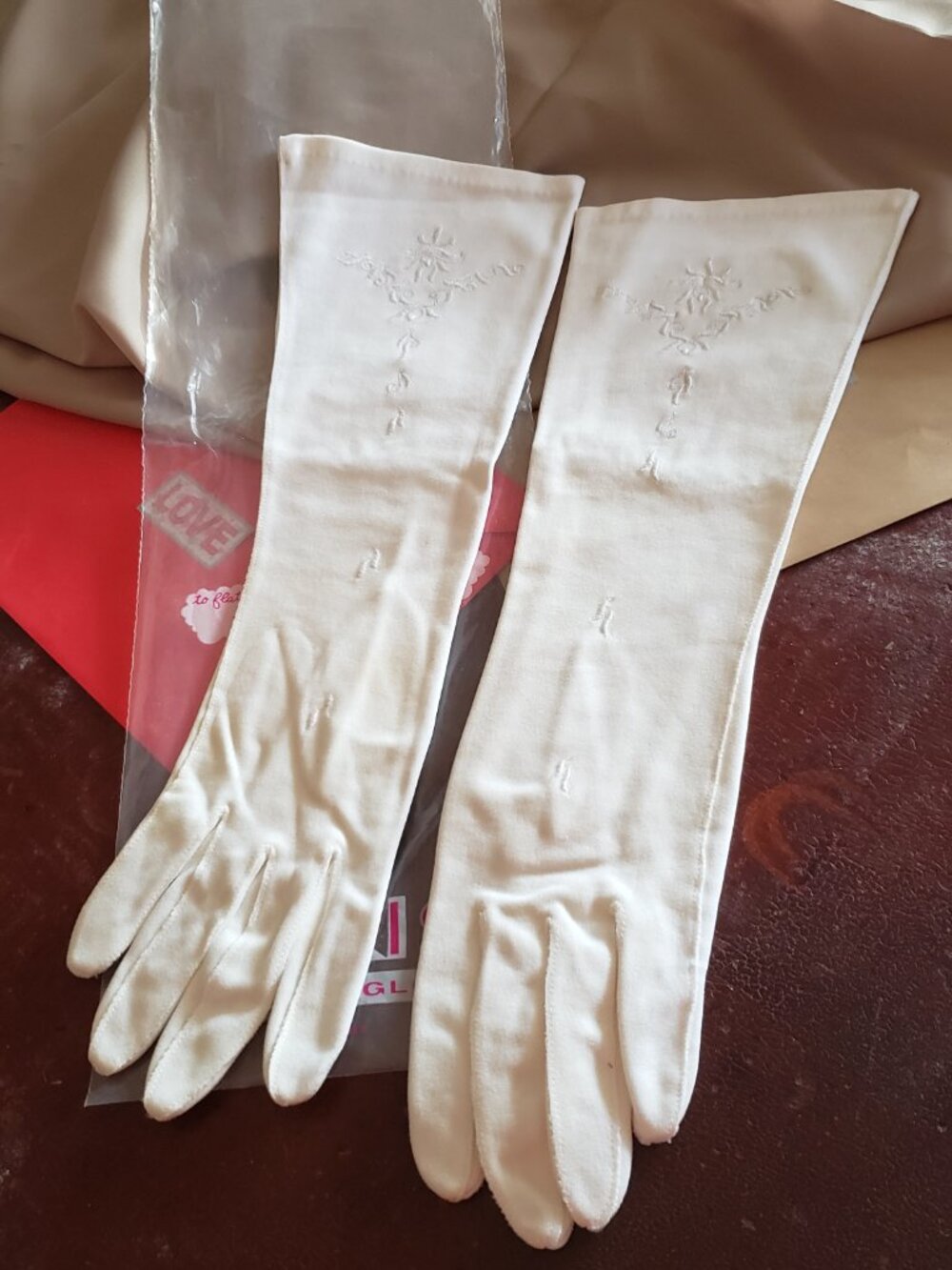 VINTAGE ARIS GLOVES USA ZONE HIGH FASHION